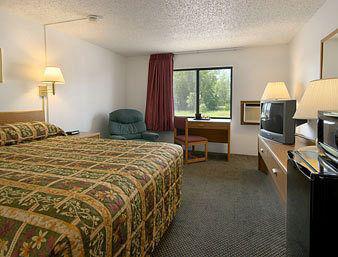 Super 8 By Wyndham Marshall Mn Rom bilde